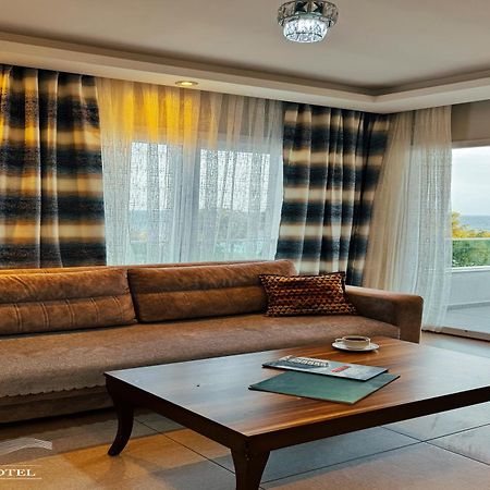 Mezitli Mersin Kent Suit Hotel מראה חיצוני תמונה